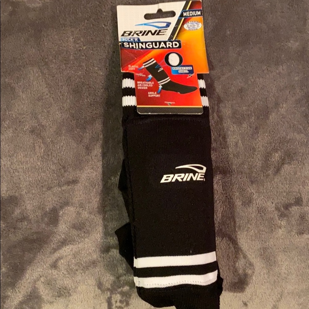 Brine Sock’r Shinguard Youth Size M New